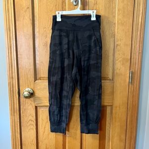 lululemon Align High-Rise Jogger Crop